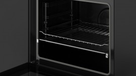 Horno Multifunción Es fácil de limpiar gracias a su diseño TEKA HLB 8400 59,5cm Cristal Full Black 70L  | FULL BLACK, PNC, 111000076, Clase A+