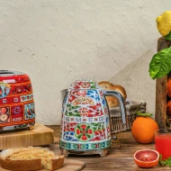 Tostadora 2 Ranuras SMEG TSF01CREU  | 50`STYLE, Crema